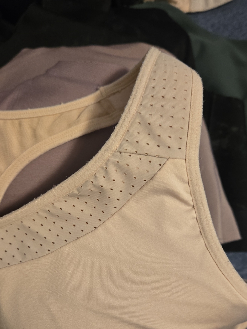 Xersion Perforated Seamless Tank Sports Bra in Nude